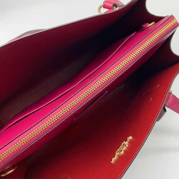 Coach Tatum Carryall In Signature Canvas - Picture 10 of 11